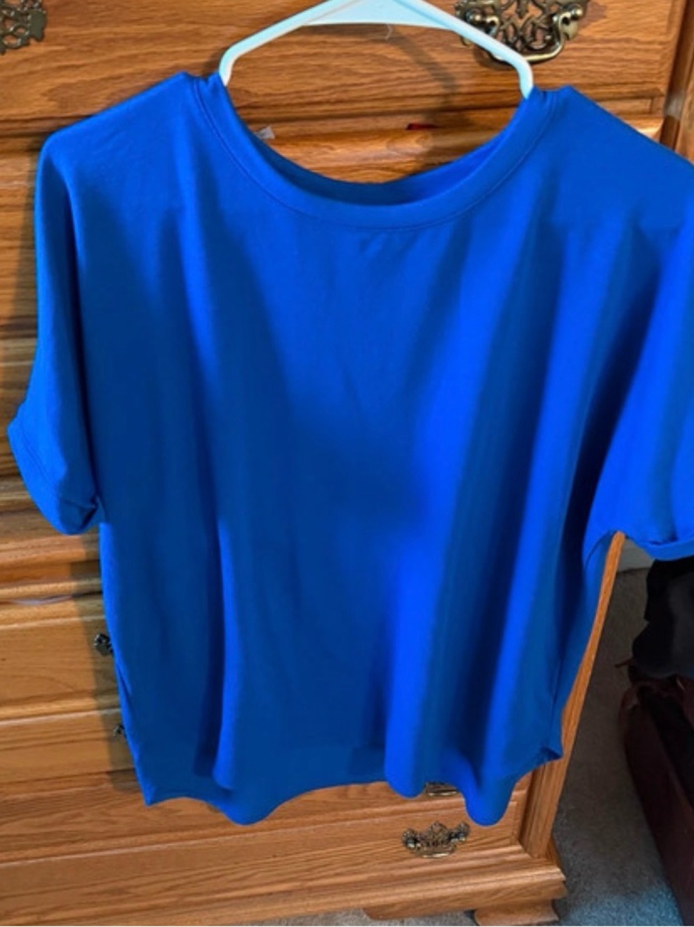 Crown and Ivy Crew Neck Tee/Blouse in Royal Blue